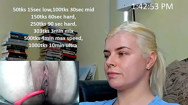 Snapshot of queenofthenighttt chatting on 02.03.26 queenofthenighttt online show from 02.03.26