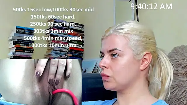 Snapshot of queenofthenighttt chatting on 02.08.26 queenofthenighttt online show from 02.08.26