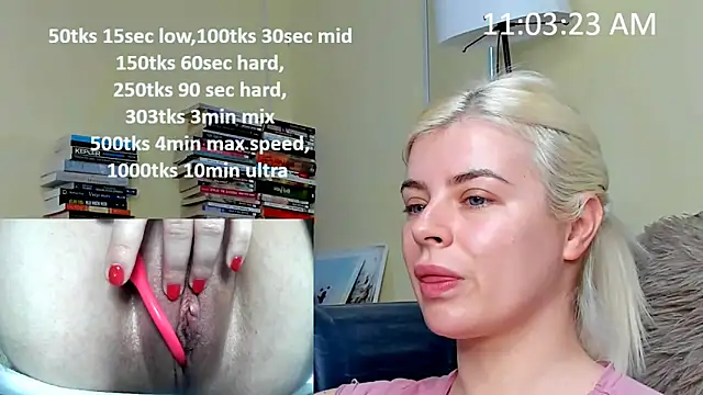 Snapshot of queenofthenighttt chatting on 02.15.26 queenofthenighttt online show from 02.15.26