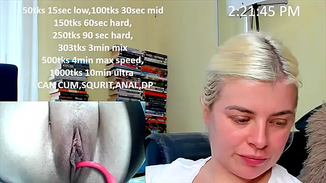 Snapshot of queenofthenighttt chatting on 02.25.26 queenofthenighttt online show from 02.25.26