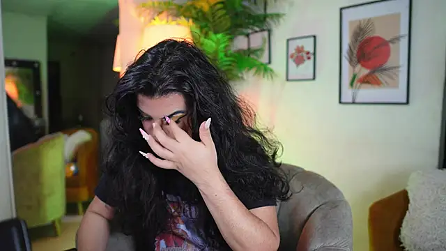 artechloe online show from 02.27.25