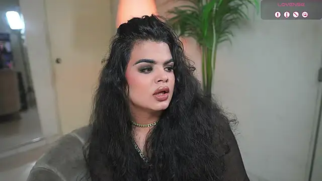 artechloe online show from 09.29.25