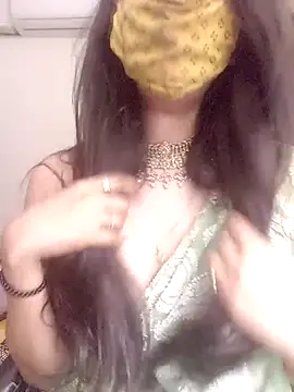 Snapshot of Lavanya_Shah chatting on 10.28.25 Lavanya Shah online show from 10.28.25