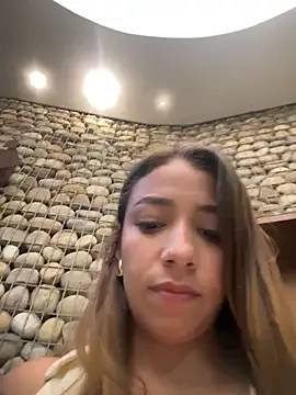 Snapshot of Hall_16 chatting on 12.10.24 Hall 16 online show from 12.10.24