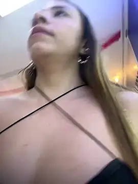 Snapshot of Hall_16 chatting on 03.20.25 Hall 16 online show from 03.20.25