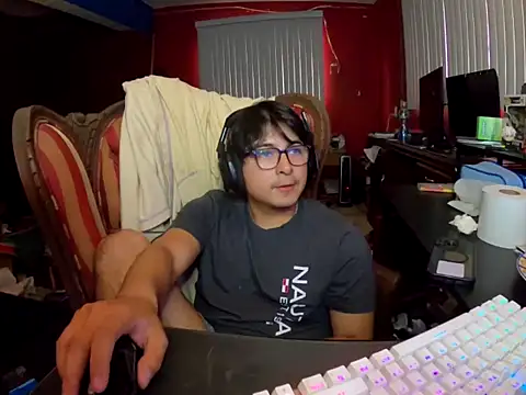 Nathanroberts111 online show from 04.16.26