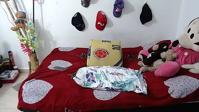 Britney-22 online show from 04.11.26