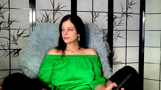  Sweetlonglips  online show from 12.15.25