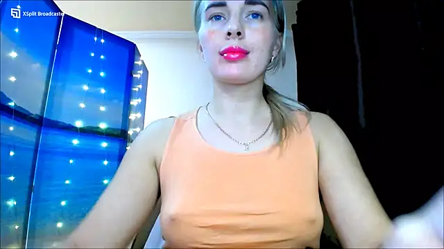 Snapshot of miaa_sunn chatting on 01.12.25 miaa sunn online show from 01.12.25