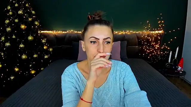 Rebecca Diamond online show from 12.18.25