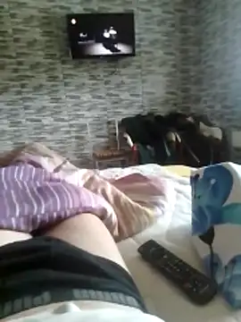 Snapshot of Rolandxxxr chatting on 02.15.26 Rolandxxxr online show from 02.15.26