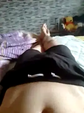 Snapshot of Rolandxxxr chatting on 02.23.26 Rolandxxxr online show from 02.23.26