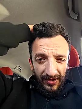 Snapshot of Lore93s chatting on 11.09.25 Lore93s online show from 11.09.25