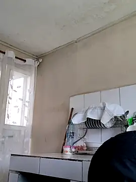 Snapshot of aleixane chatting on 01.21.25 aleixane online show from 01.21.25