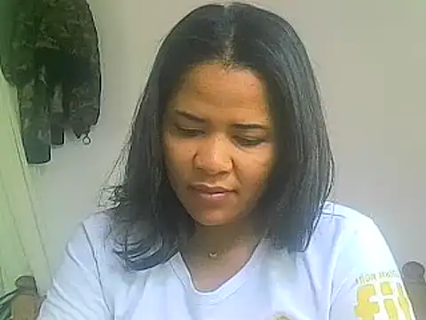 Snapshot of aleixane chatting on 01.26.25 aleixane online show from 01.26.25