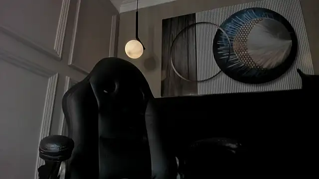 Snapshot of octavia_rouse chatting on 12.03.24 octavia rouse online show from 12.03.24