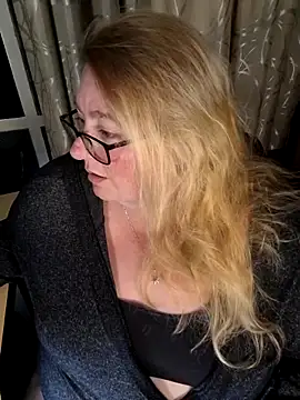 Iceprincess2bad4u online show from 02.12.26