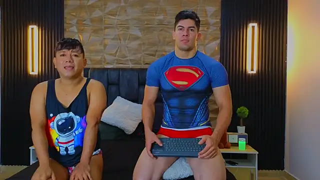 Snapshot of FelipeAndMarcello3 chatting on 02.10.25 FelipeAndMarcello3 online show from 02.10.25