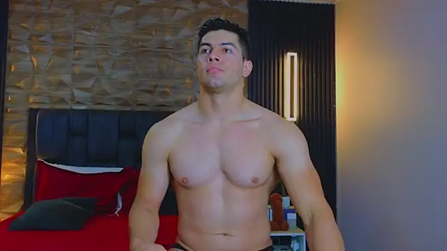 Snapshot of FelipeAndMarcello3 chatting on 03.12.25 FelipeAndMarcello3 online show from 03.12.25