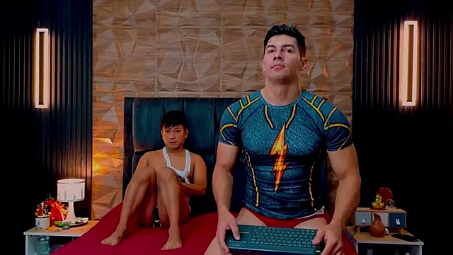 Snapshot of FelipeAndMarcello3 chatting on 10.20.25 FelipeAndMarcello3 online show from 10.20.25