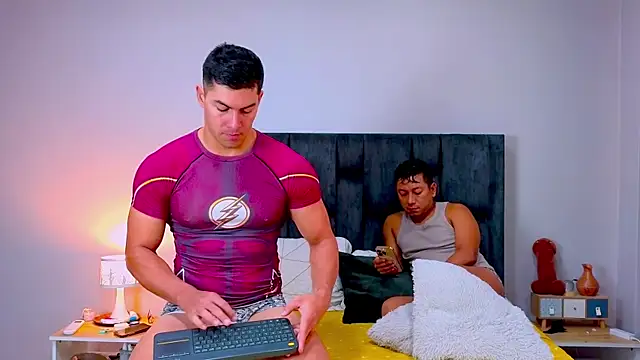 FelipeAndMarcello3 online show from 04.20.26