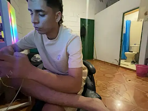 Snapshot of Max_TheHorseDick chatting on 03.23.26 Max TheHorseDick online show from 03.23.26