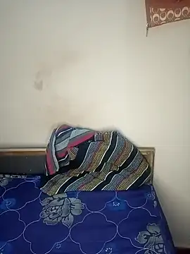 Snapshot of Sweet-Berry chatting on 12.27.24 Sweet-Berry online show from 12.27.24