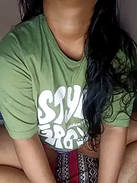 Snapshot of Sweet-Berry chatting on 01.04.25 Sweet-Berry online show from 01.04.25