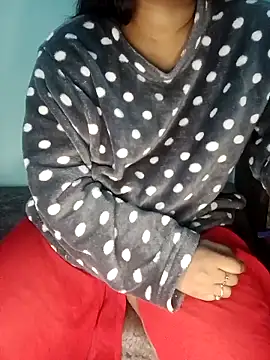 Snapshot of Sweet-Berry chatting on 02.13.25 Sweet-Berry online show from 02.13.25