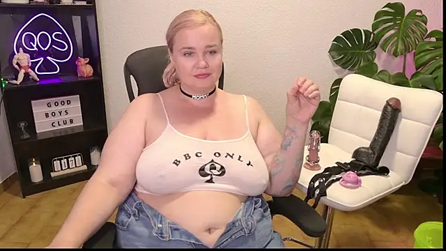 MargotGrey online show from 06.17.26