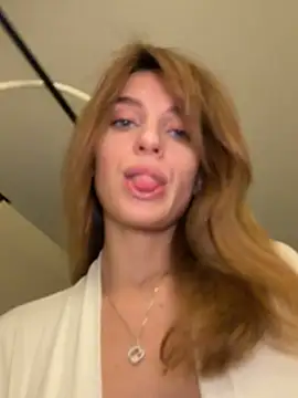 -AngelAri- online show from 04.15.26