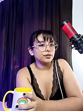 mary diaz1 online show from 01.04.25