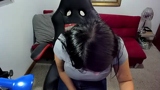 NicolettColin online show from 03.11.25