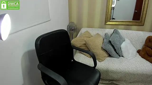 NicolettColin online show from 09.30.25