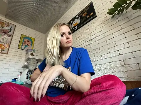 Angel girllovemy online show from 02.18.25