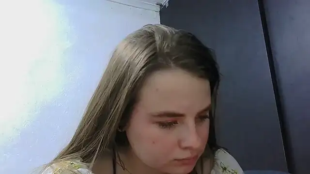 HellenMiyer1111 online show from 04.15.26