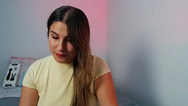 Snapshot of amelie_collins chatting on 01.31.25 amelie collins online show from 01.31.25