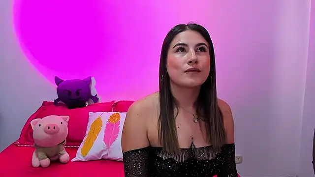 Snapshot of amelie_collins chatting on 03.13.26 amelie collins online show from 03.13.26