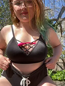 Demure Whore online show from 09.15.25