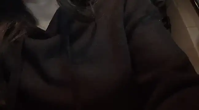 Tw Zoella online show from 02.04.25