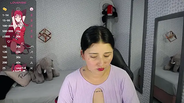 BIANCAROY1 online show from 02.25.25