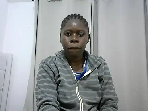 Snapshot of ebony_medline chatting on 11.20.25 ebony medline online show from 11.20.25