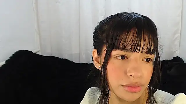 Snapshot of Liz_Galactic chatting on 01.14.25 Liz Galactic online show from 01.14.25