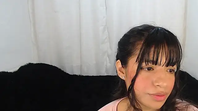 Snapshot of Liz_Galactic chatting on 02.04.25 Liz Galactic online show from 02.04.25