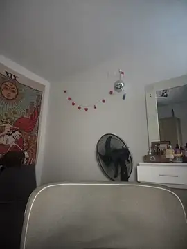 kiaraglam2 online show from 11.06.25