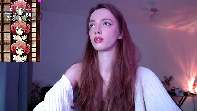 Snapshot of Weeissy chatting on 12.10.24 Weeissy online show from 12.10.24