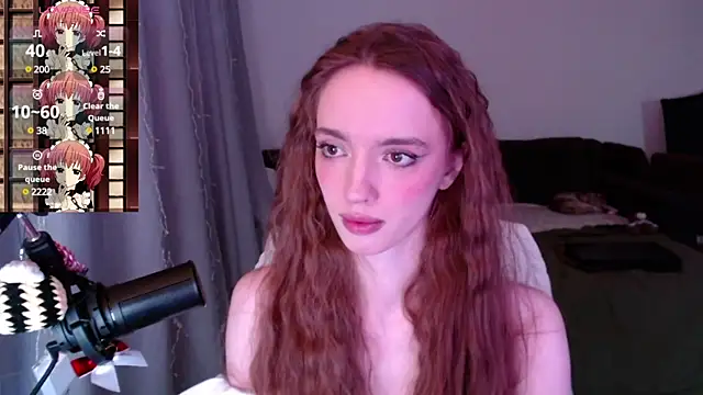 Snapshot of Weeissy chatting on 03.14.25 Weeissy online show from 03.14.25