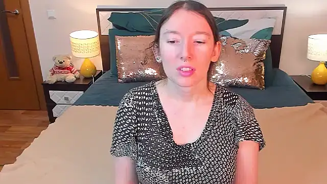 Snapshot of CatherineWalls chatting on 02.05.26 CatherineWalls online show from 02.05.26