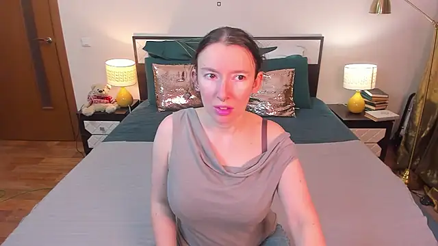 Snapshot of CatherineWalls chatting on 02.10.26 CatherineWalls online show from 02.10.26