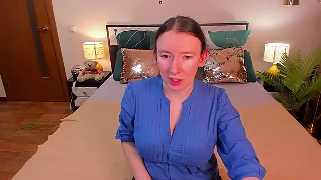 Snapshot of CatherineWalls chatting on 03.01.26 CatherineWalls online show from 03.01.26